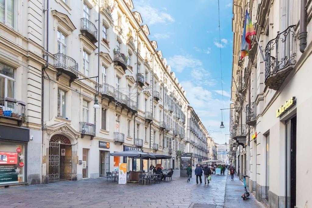 Historical Suite - Pieno Centro - Porta Nuova- Piazza Castello Turin Bagian luar foto